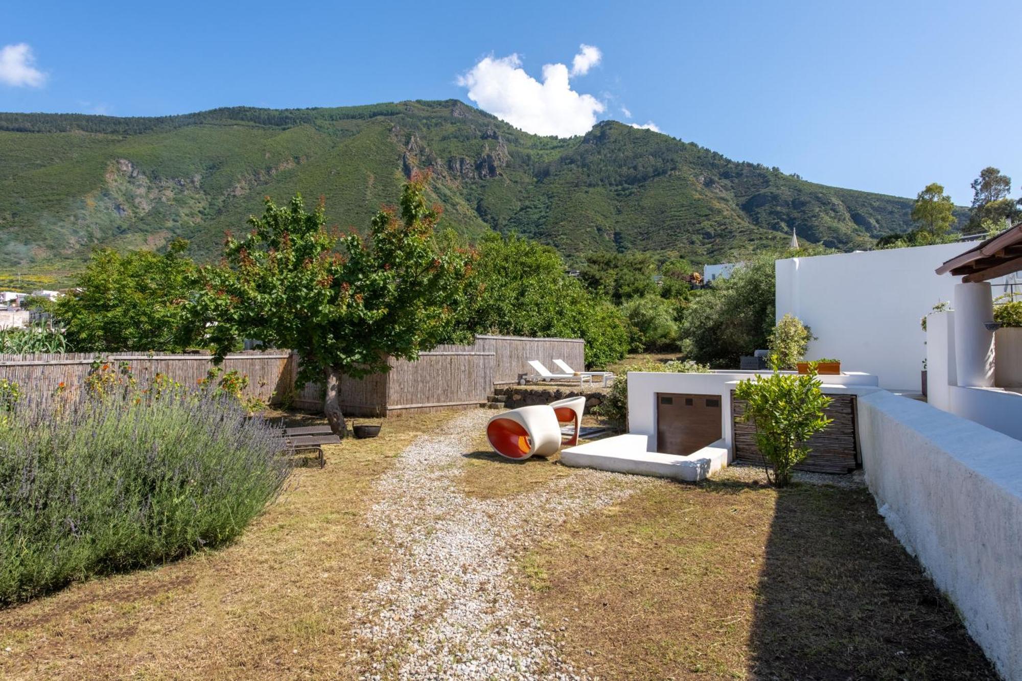 Vico San Lorenzo - Camere A Salina Malfa  Exteriér fotografie